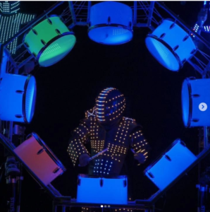 Corporate Entertainment I Corporate Conference Openers That Energise Your Team in Saudi Arabia – Riyadh, Jeddah, Dammam & More