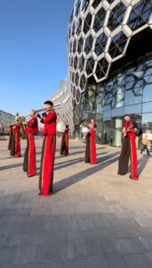 Shopping Entertainment I Stilt Walkers Musicians I Saudi Arabia I Oman I Qatar I Bahrain 